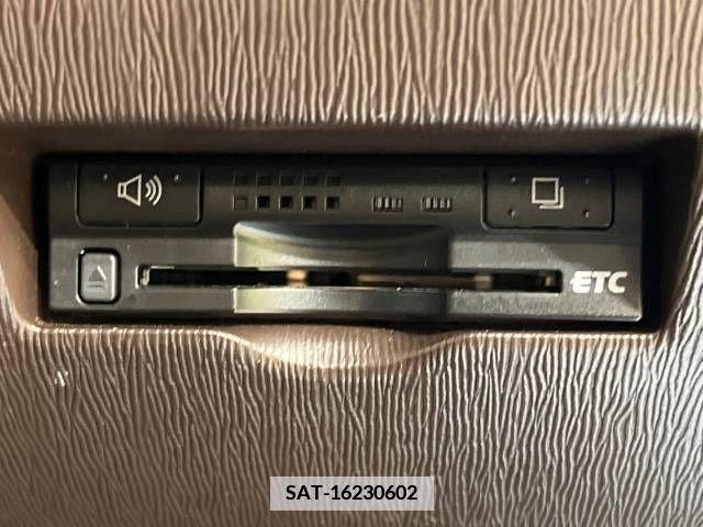 Toyota PASSO 2010-09 351792-4