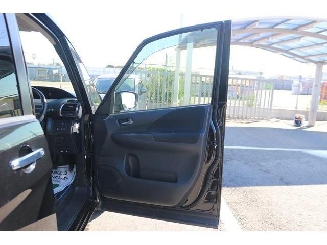 Nissan SERENA 2018-03 10734-9