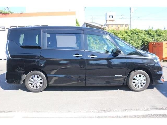 Nissan SERENA 2018-03 10734-2