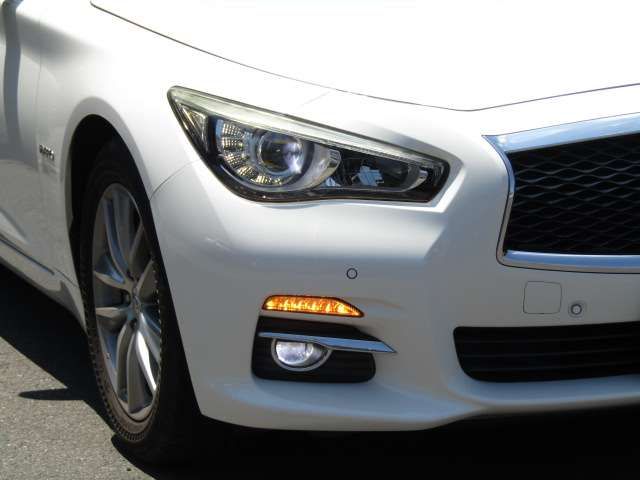 Nissan SKYLINE 2015-06 4593-4