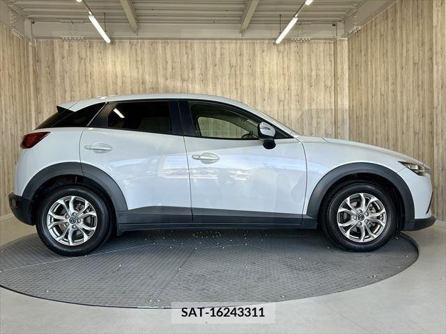 Mazda CX-3 2015-07 302020-3