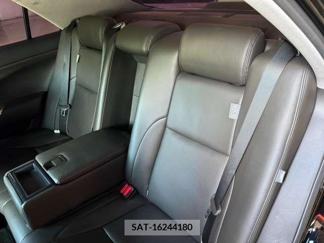 Toyota CROWN SEDAN 2011-03 376528-14
