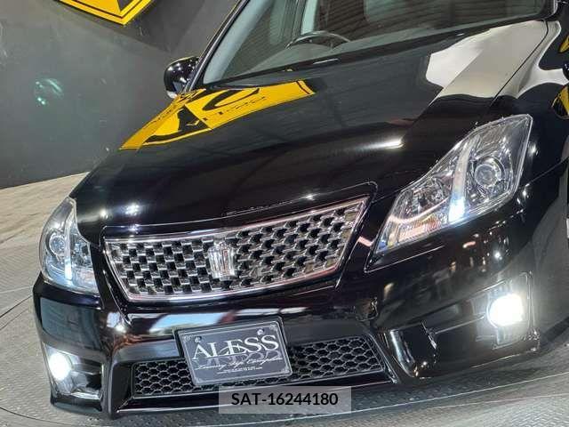 Toyota CROWN SEDAN 2011-03 376528-4