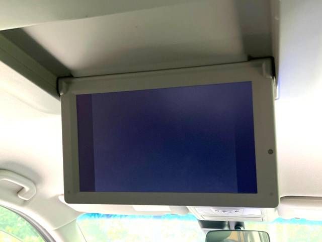Nissan ELGRAND 2019-08 184723-4