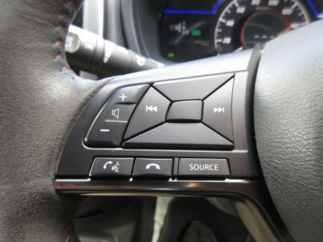 Nissan NOTE 2017-03 20432-10