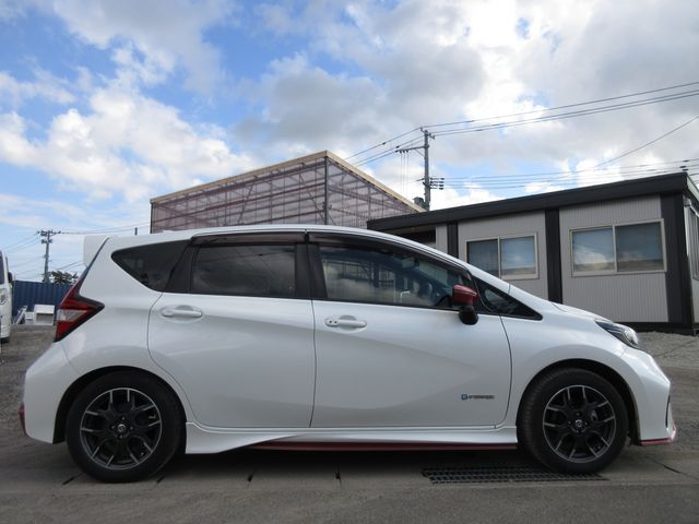 Nissan NOTE 2017-03 20432-2