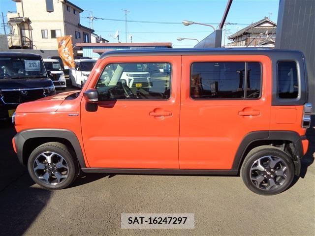 Suzuki HUSTLER 2020-03 387329-3