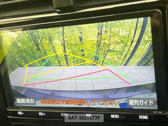 Toyota PRIUS 2019-03 282021-4