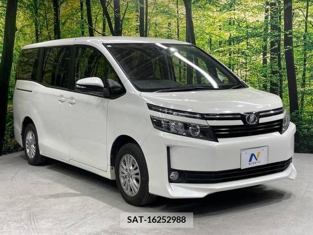 Toyota VOXY 2017-03 289148-16