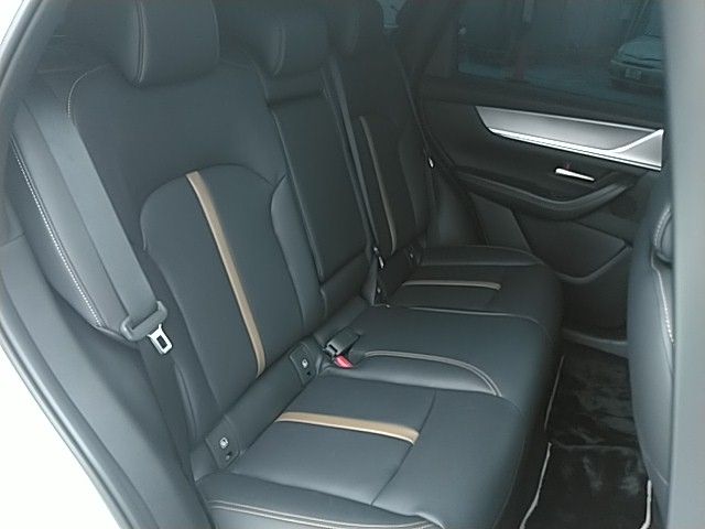 Mazda CX-60 2022-10 192781-19