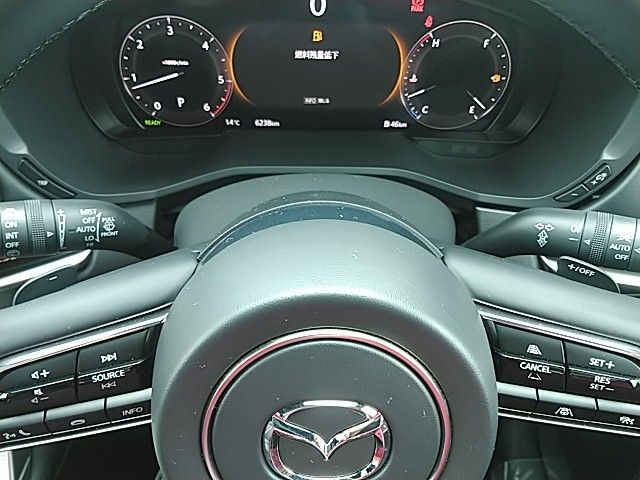 Mazda CX-60 2022-10 192781-11
