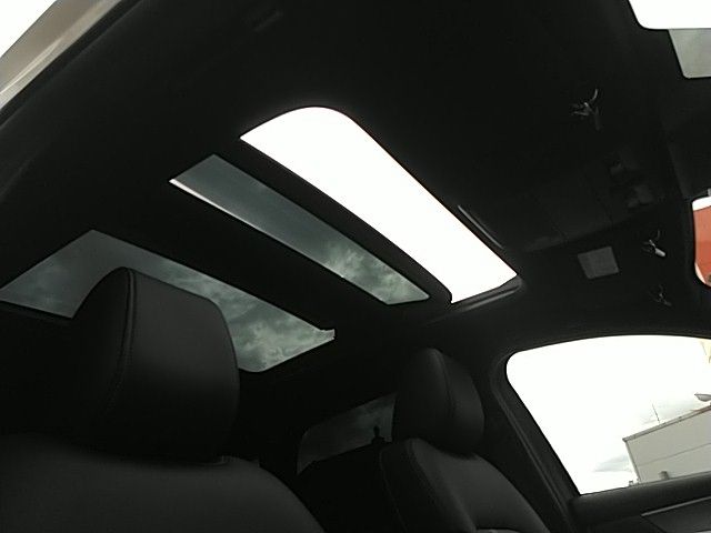 Mazda CX-60 2022-10 192781-17