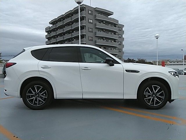 Mazda CX-60 2022-10 192781-24