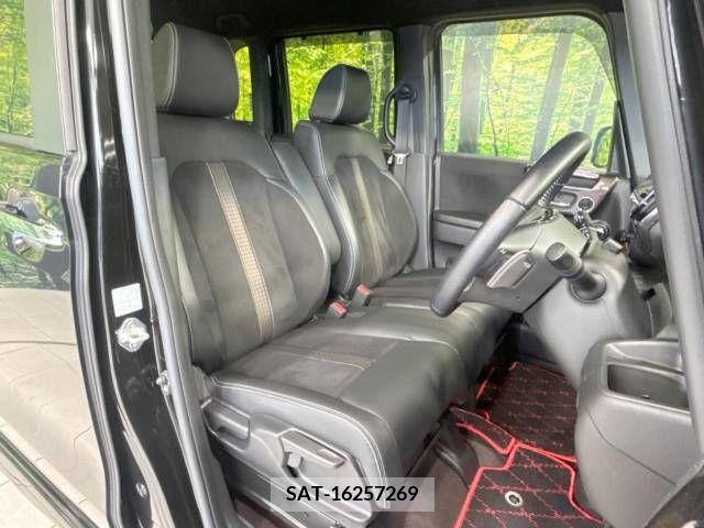Honda N BOX CUSTOM 2018-04 341134-8