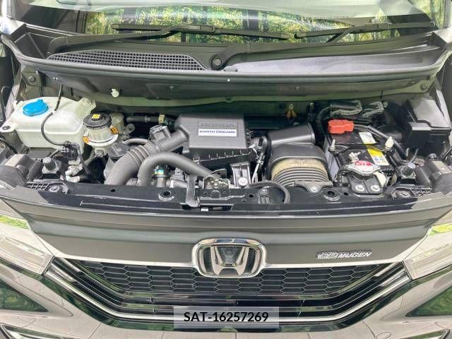 Honda N BOX CUSTOM 2018-04 341134-18