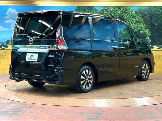 Nissan SERENA 2018-03 196797-18