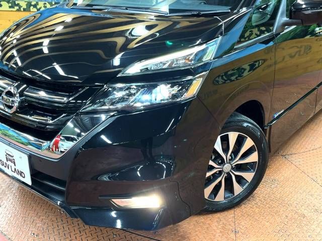 Nissan SERENA 2018-03 196797-13