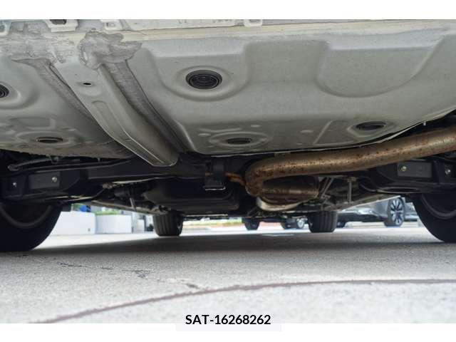 Toyota ALPHARD 2023-01 336071-17