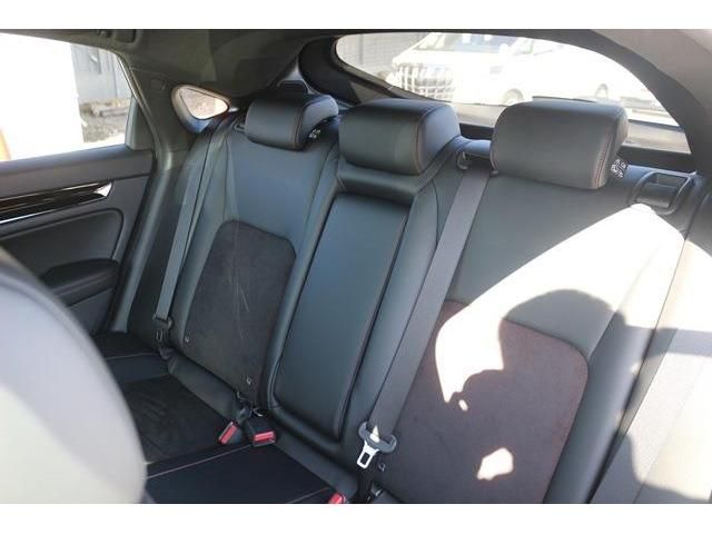 Honda CIVIC 2022-09 182774-12