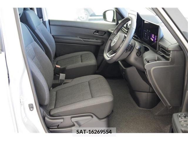 Nissan SERENA 2023-04 376442-13