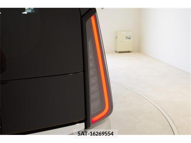 Nissan SERENA 2023-04 376442-29