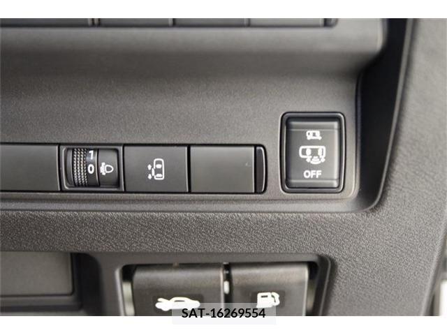 Nissan SERENA 2023-04 376442-4