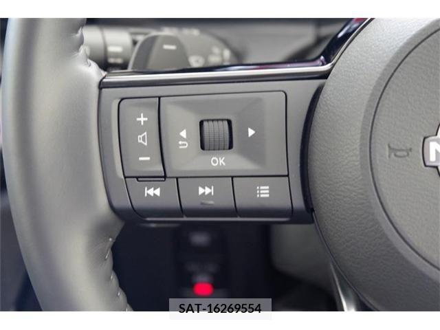 Nissan SERENA 2023-04 376442-11