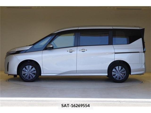 Nissan SERENA 2023-04 376442-19