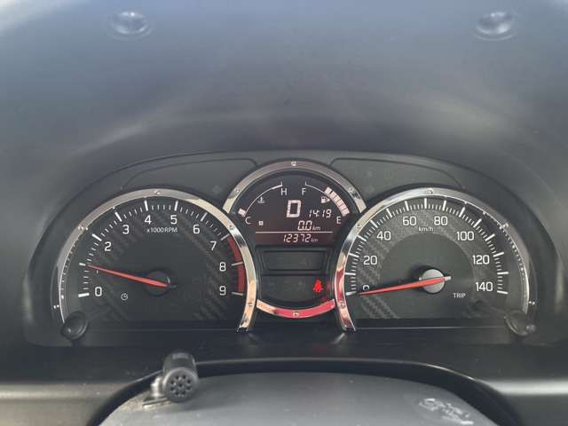 Suzuki JIMNY 2014-11 10853-3