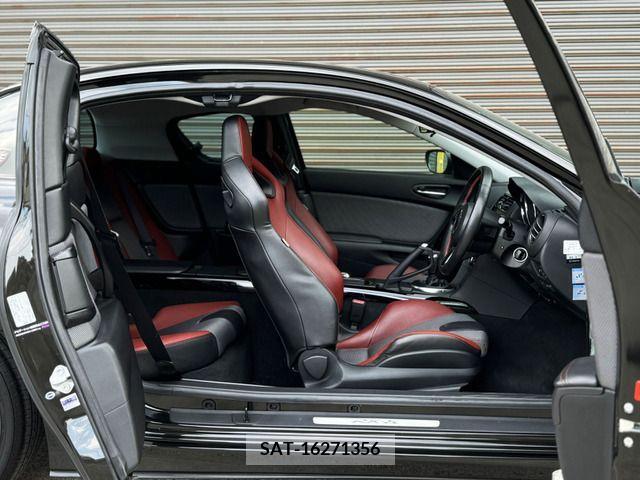 Mazda RX-8 2012-07 283939-7