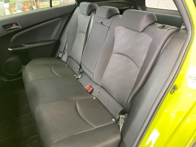 Toyota PRIUS 2019-01 984-22