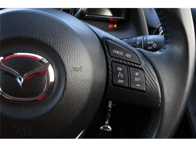 Mazda DEMIO 2015-01 698-10