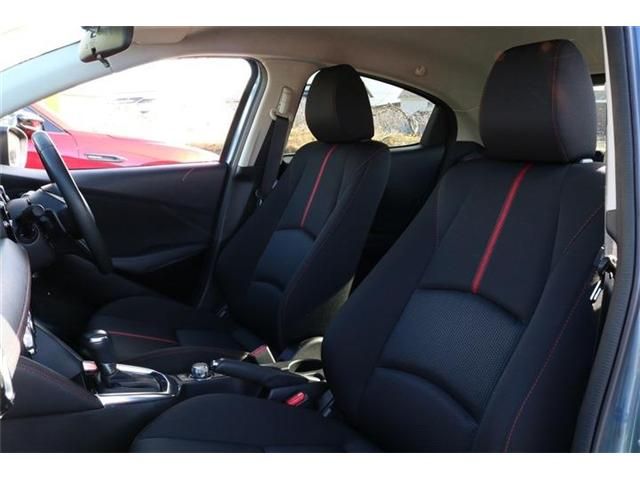 Mazda DEMIO 2015-01 698-17