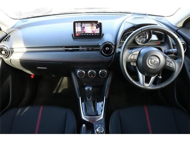 Mazda DEMIO 2015-01 698-3