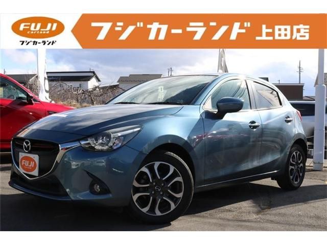 Mazda DEMIO 2015-01 698-0