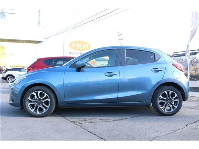 Mazda DEMIO 2015-01 698-25