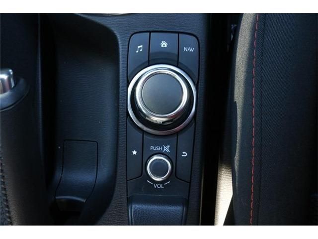 Mazda DEMIO 2015-01 698-11