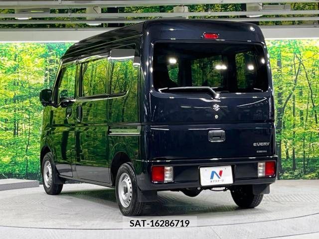 Suzuki EVERY 2020-12 268772-16