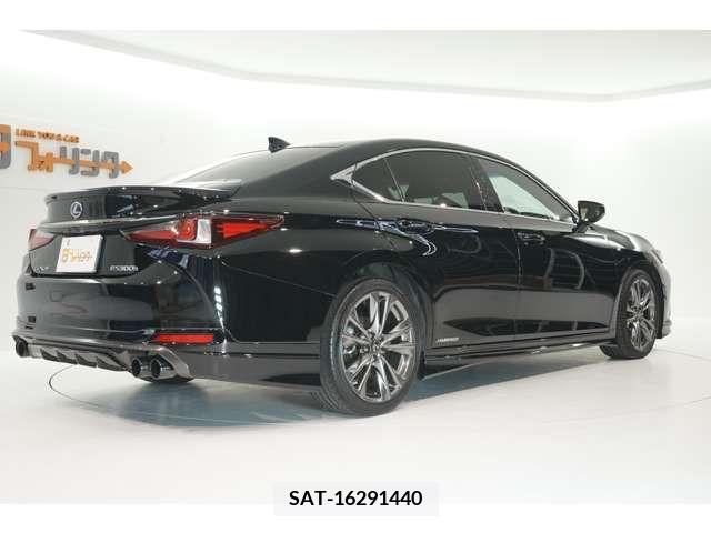 Lexus ES 2019-02 387690-4