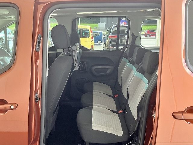 Citroen BERLINGO 2021-03 6452-12