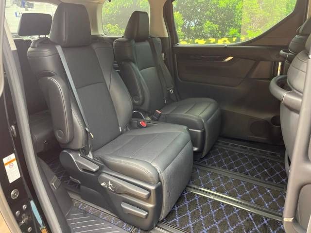 Toyota VELLFIRE 2020-01 184992-10