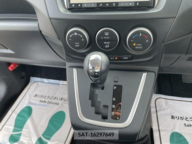 Mazda PREMACY 2011-06 301484-23