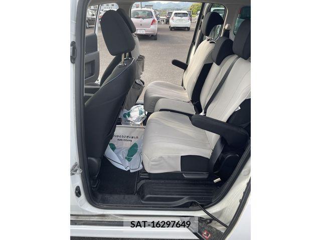 Mazda PREMACY 2011-06 301484-14