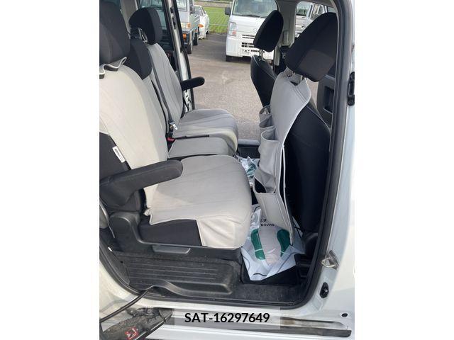 Mazda PREMACY 2011-06 301484-13