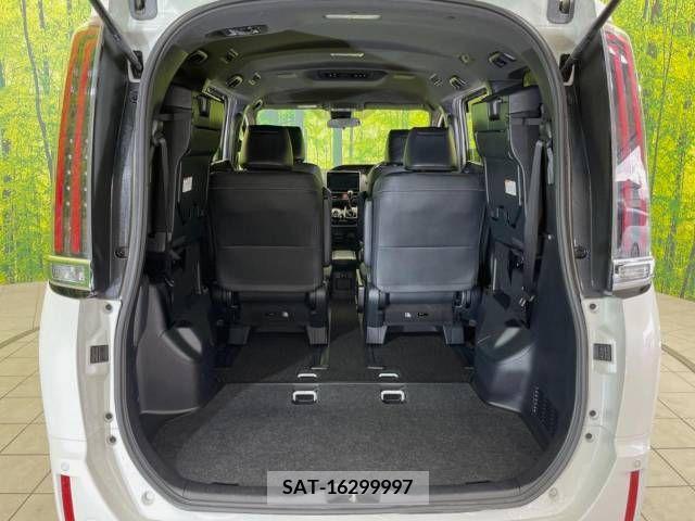 Toyota ESQUIRE 2018-11 343098-11