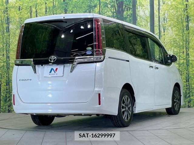 Toyota ESQUIRE 2018-11 343098-18