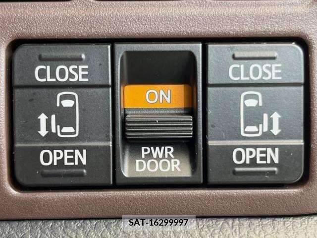 Toyota ESQUIRE 2018-11 343098-2