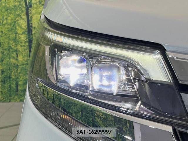 Toyota ESQUIRE 2018-11 343098-13