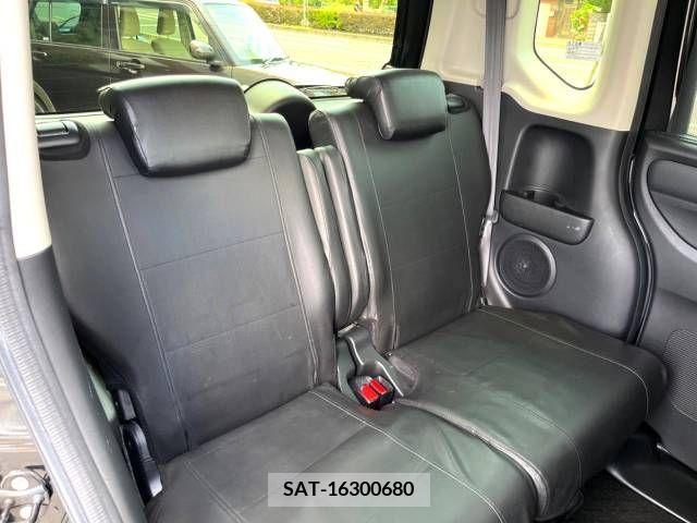 Honda N BOX CUSTOM 2016-04 306662-8