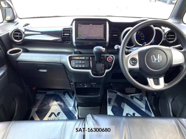 Honda N BOX CUSTOM 2016-04 306662-1